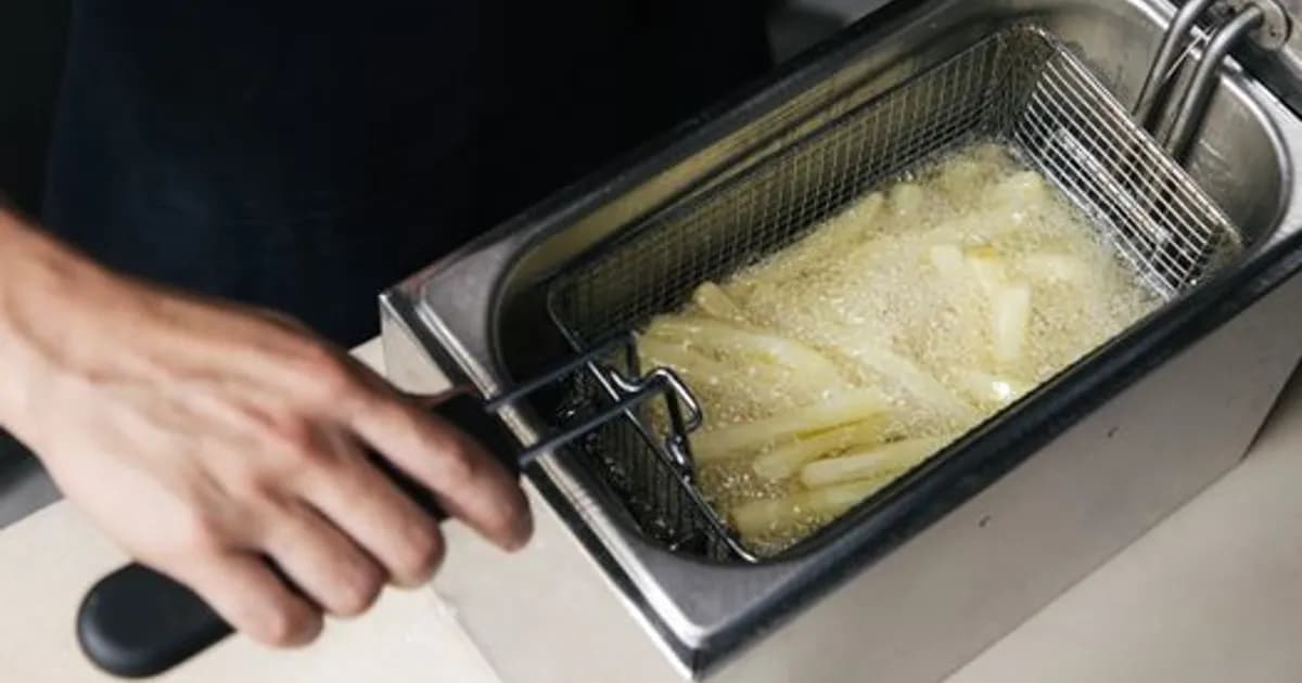 AI Restaurant Robots in 2026: Kitchens Go Autonomous
