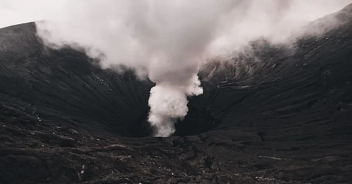 AI Volcano Monitoring 2026: Earlier Eruption Warnings
