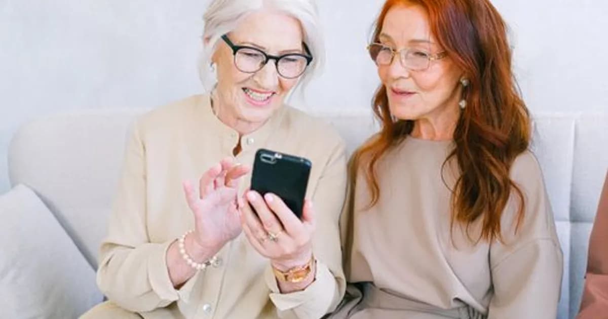 AI Apps for Seniors in 2026: Best Tools for Older Adults