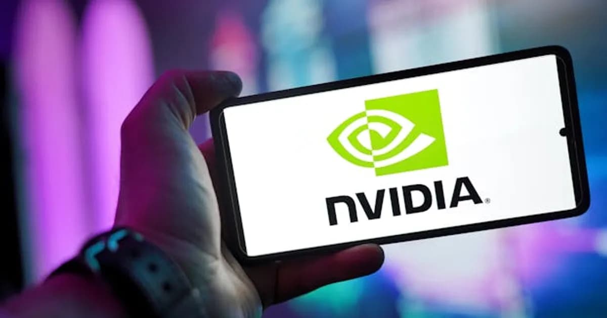 AI On-Device Chips in 2026: Snapdragon vs Apple Silicon